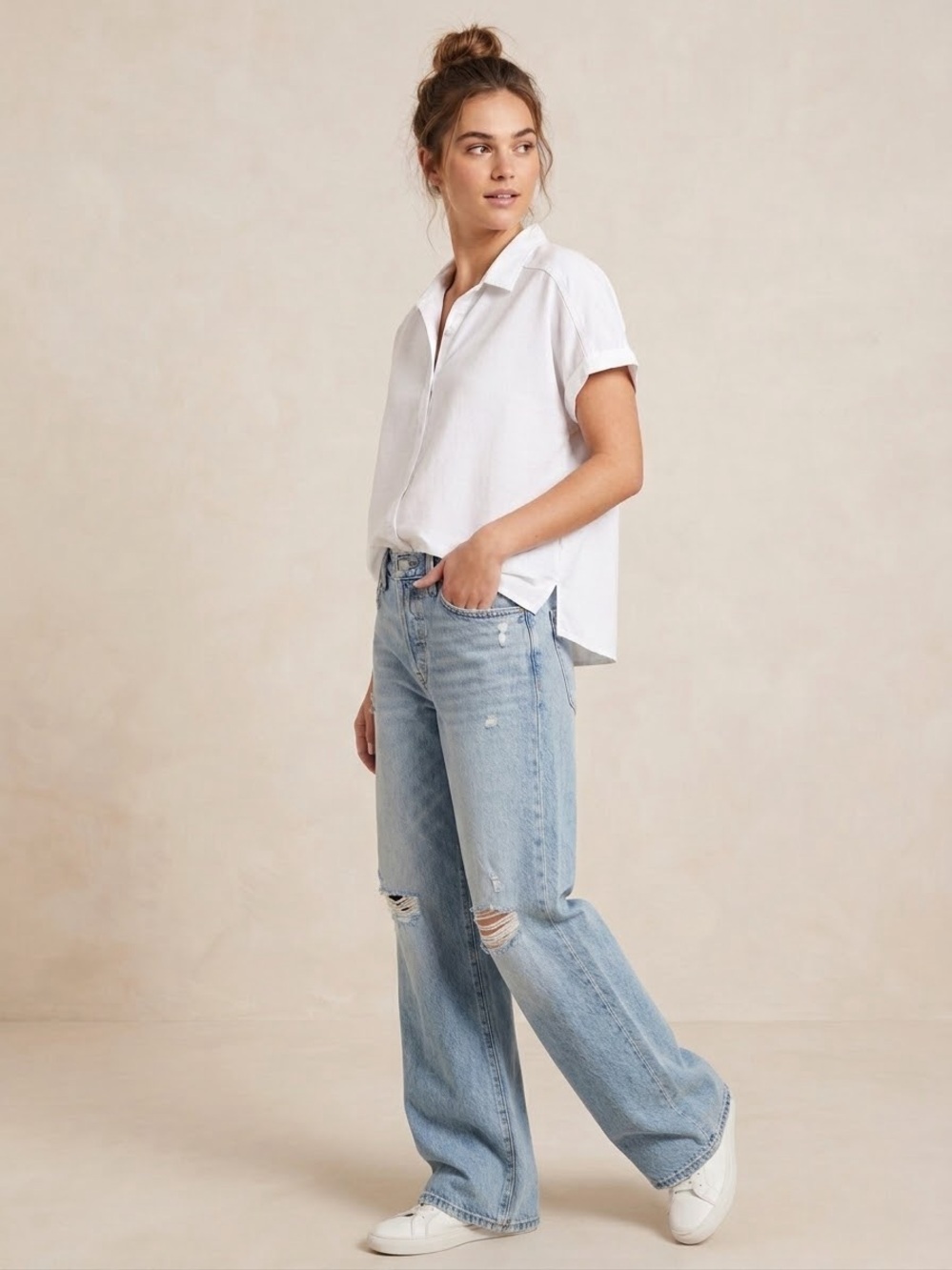 Splendid White Short Sleeve Button-Down Shirt